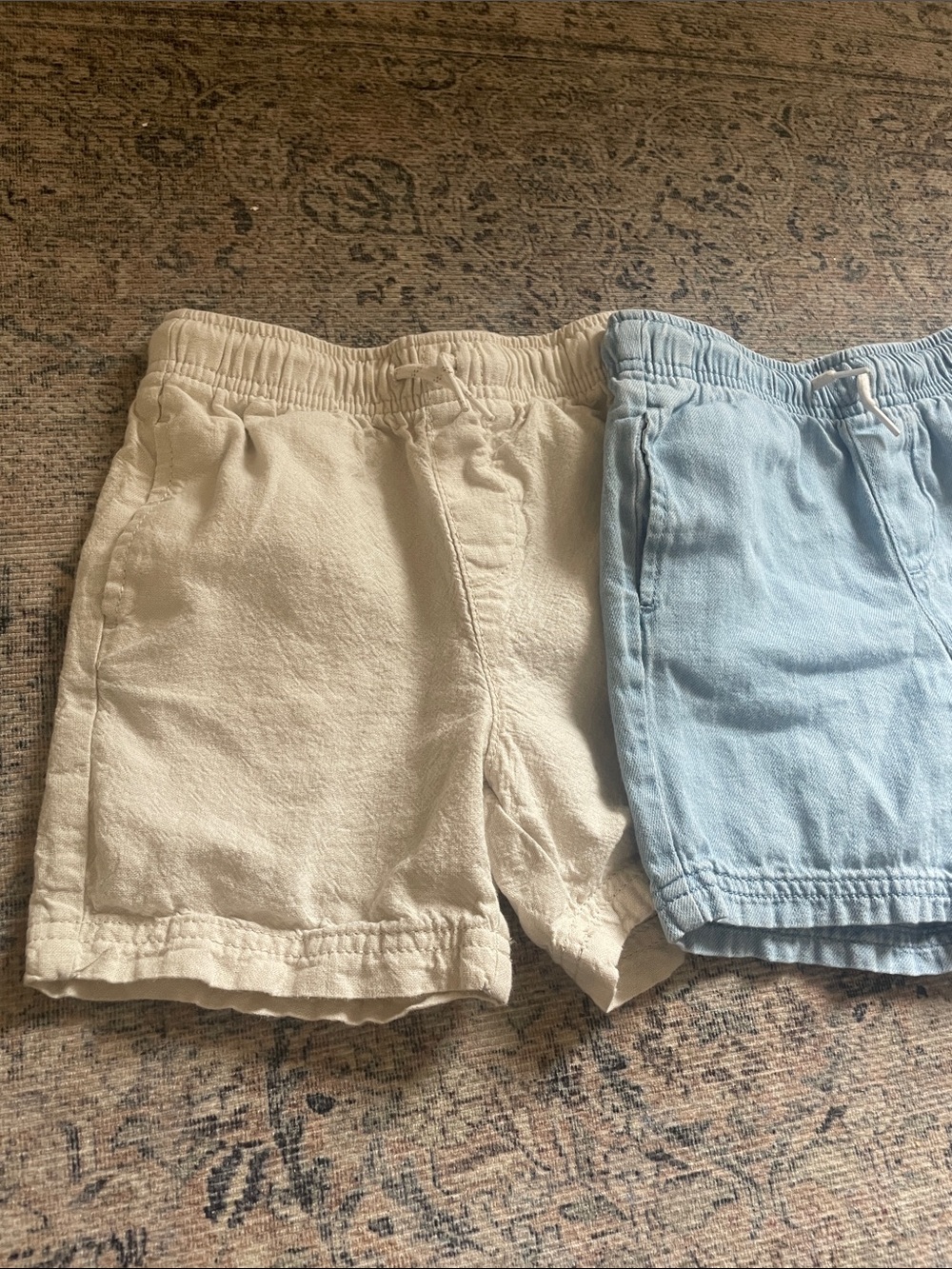 Old Navy Drawstring Short Set - Picture 4 of 6